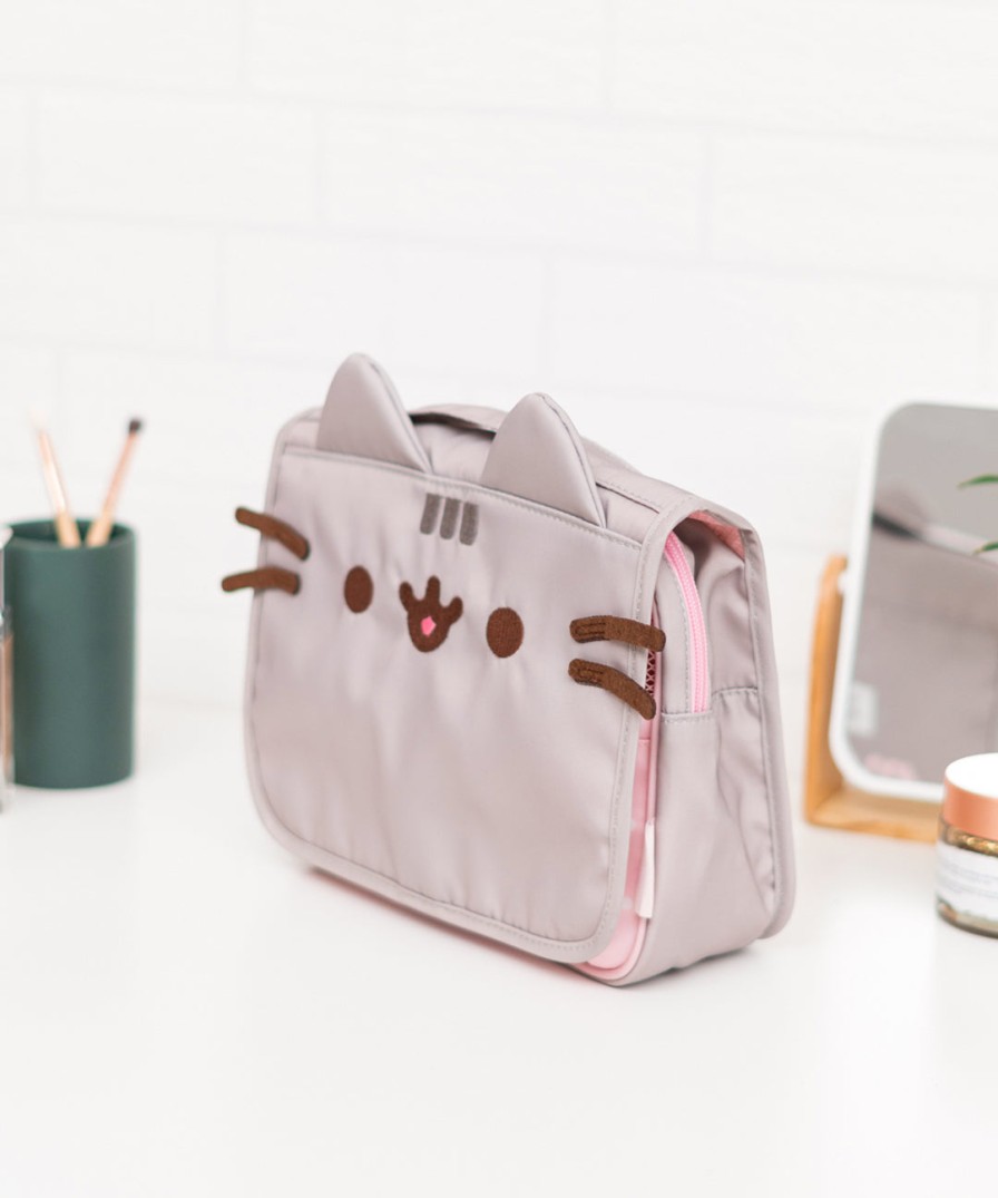 Grupo Erik Pusheen Toiletry Bag Office & Tech